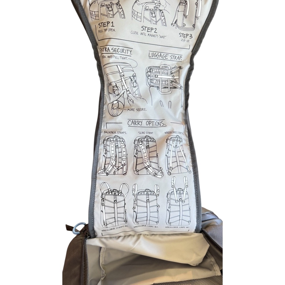 Nike Elite EasyOn UConn Basketball Backpack Gray NCAA Huskies Adaptive Bag NEW - Picture 6 of 8